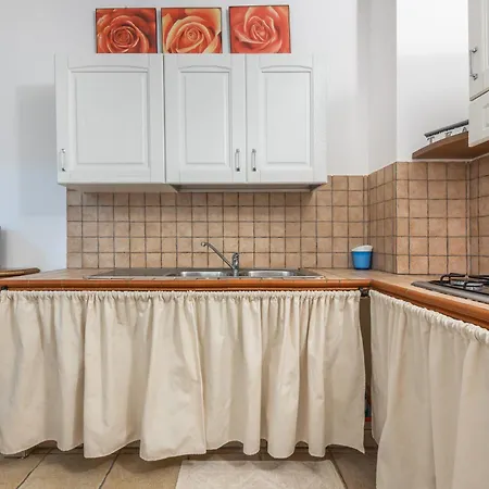 Casa De Dinu Hébergement de vacances *