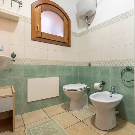 Σπίτι διακοπών Casa De Dinu *